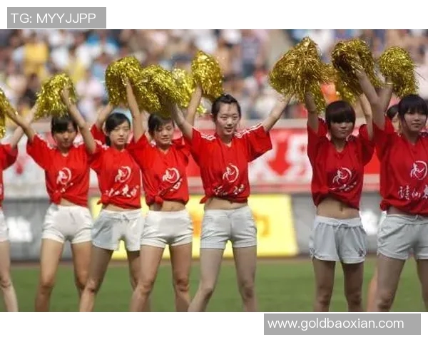 足球明星进球后热舞瞬间精彩回顾引发球迷热烈追捧与欢呼